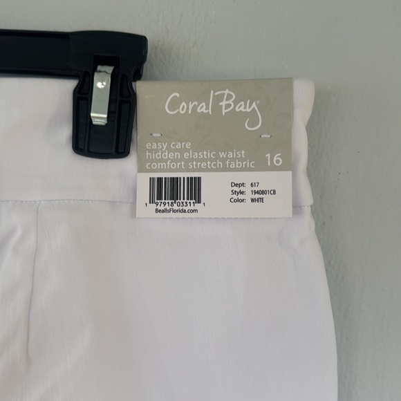 Coral Bay white Easy Care elastic comfort waist Bermuda style shorts size 16 - Picture 9 of 14